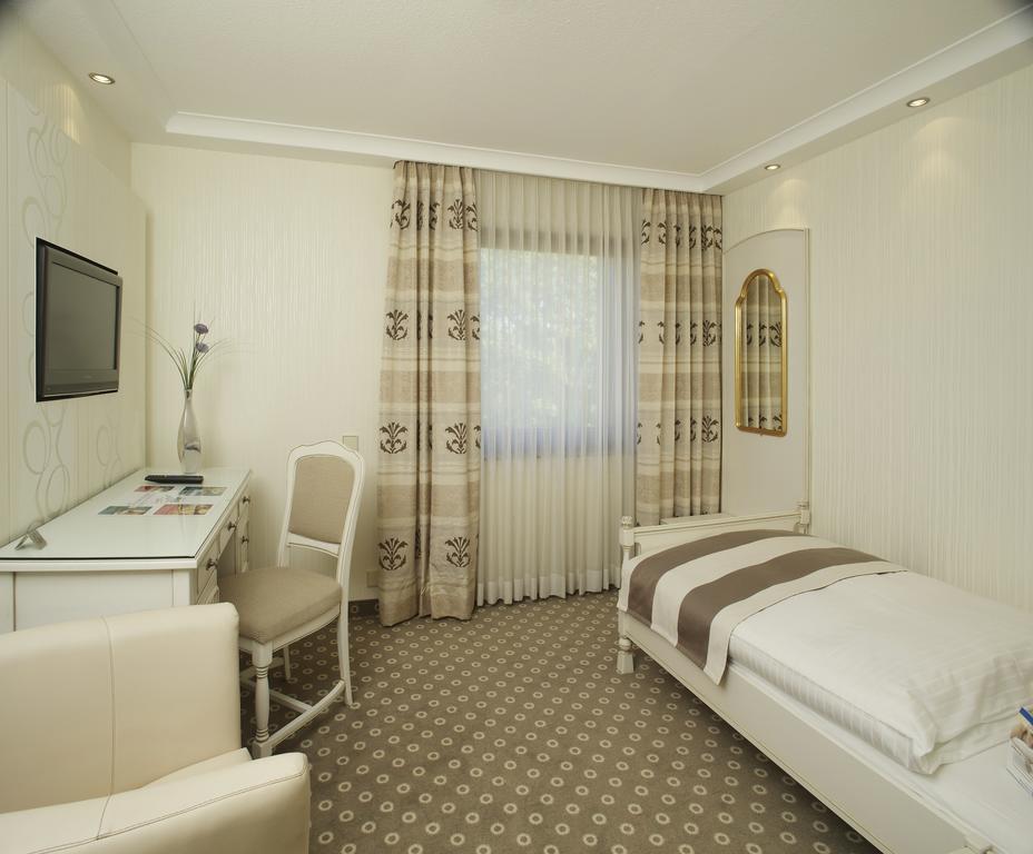 Hotel-Restaurant Arneggers Adler 티펜브론 외부 사진