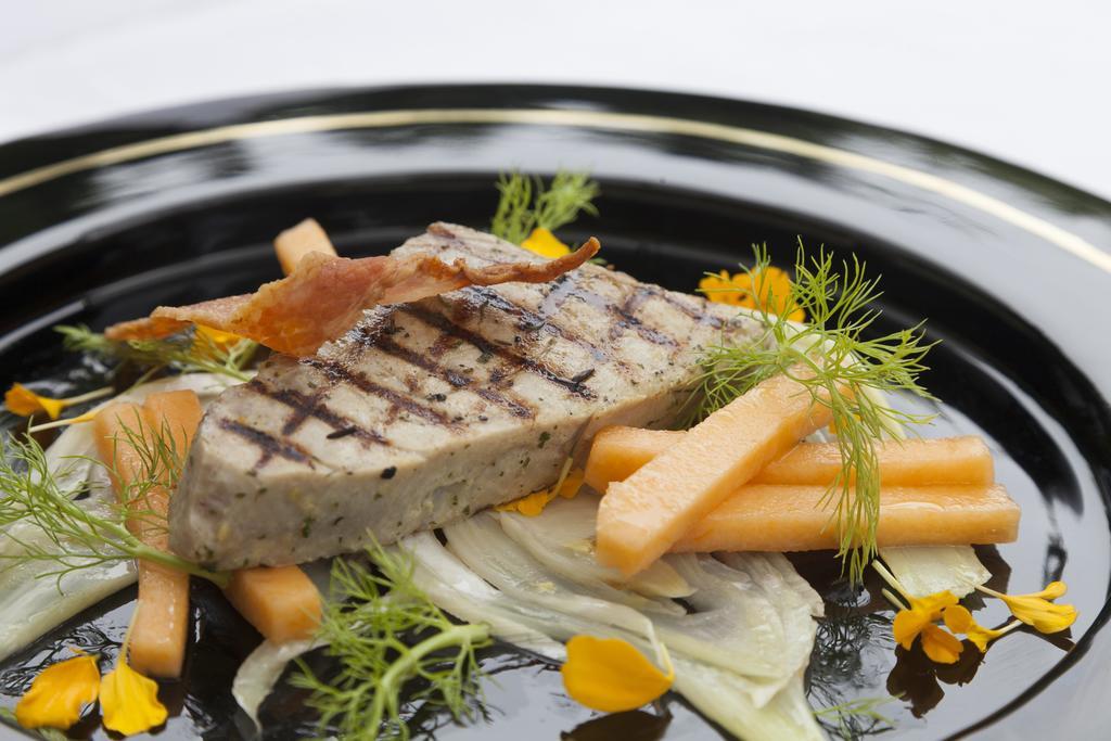 Hotel-Restaurant Arneggers Adler 티펜브론 외부 사진