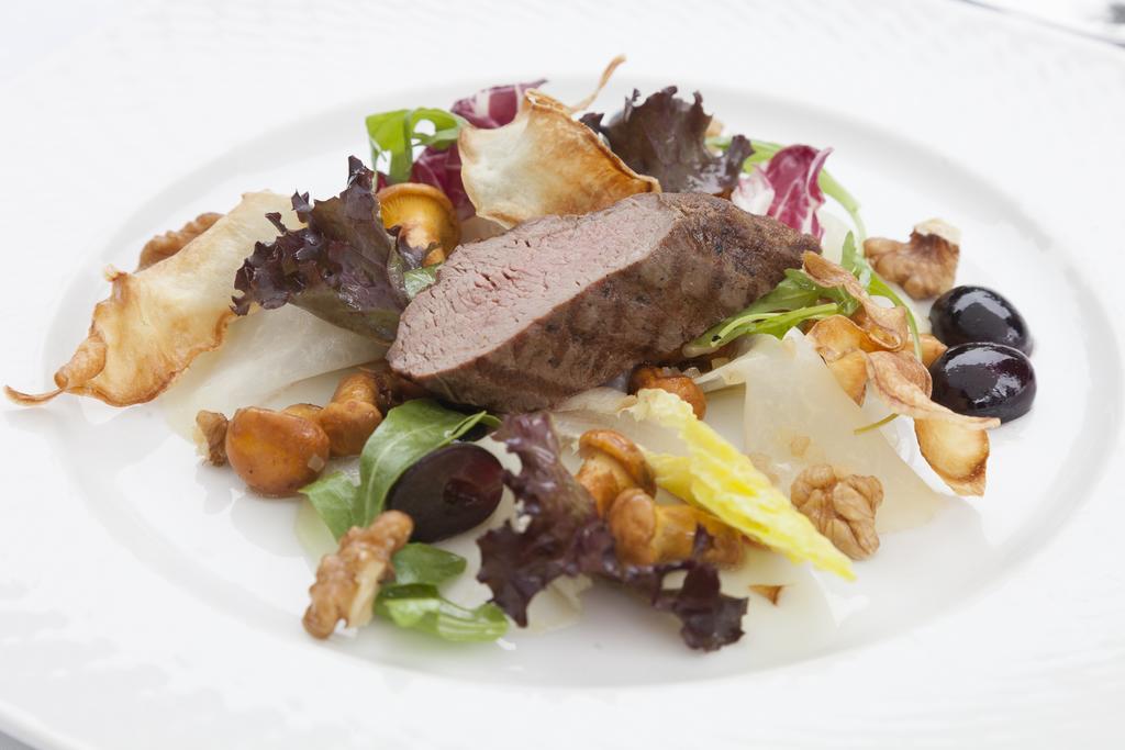Hotel-Restaurant Arneggers Adler 티펜브론 외부 사진