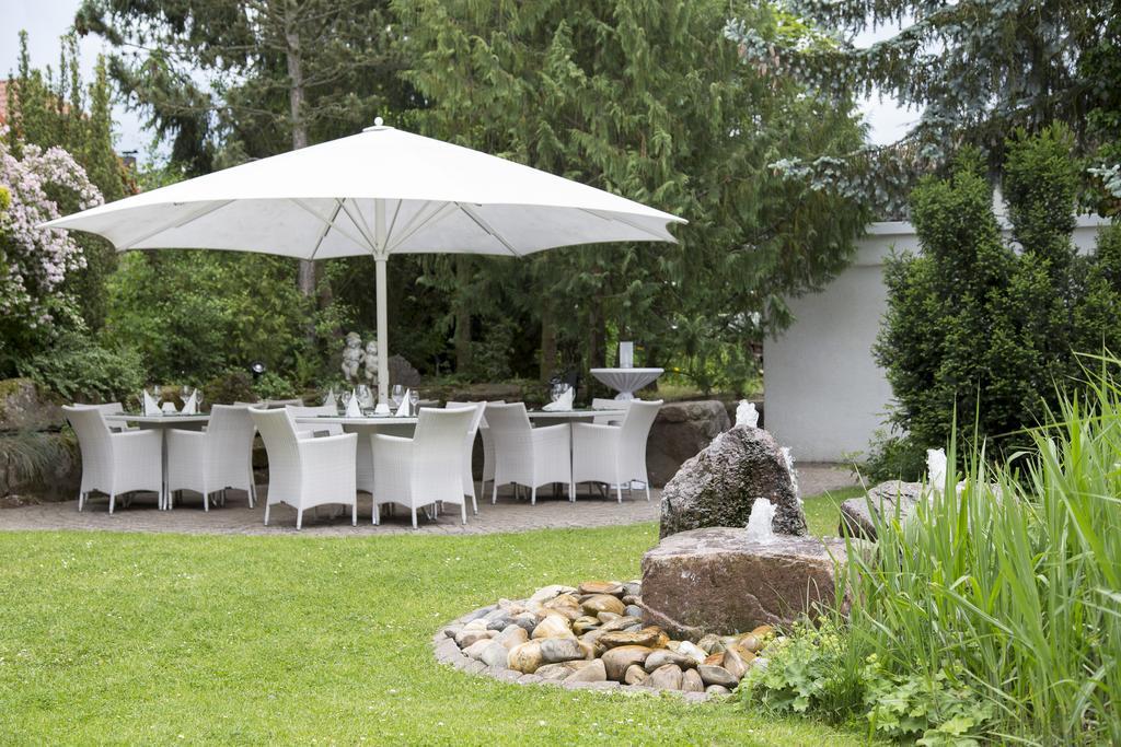 Hotel-Restaurant Arneggers Adler 티펜브론 외부 사진